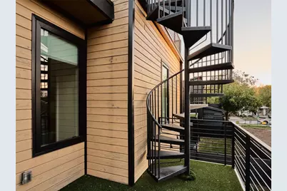 1706 Brassie Street, Austin, TX 78741 - Photo 31