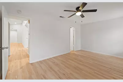 12323 Emery Oaks Road, Austin, TX 78758 - Photo 15