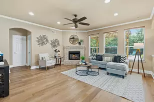 9716 Pasatiempo Dr, Austin, TX 78717 - Photo 5