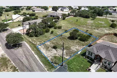225 Jeff Vaughn, Blanco, TX 78606 - Photo 3