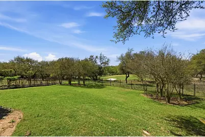 8513 Chalk Knoll Drive, Austin, TX 78735 - Photo 33