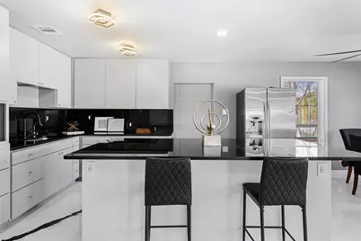 2201 Teri Road, Austin, TX 78744 - Photo 7