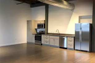 102 E 2nd St, Taylor, TX 76574 - Photo 7