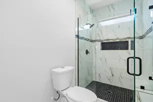 20302 Boggy Ford Rd, Lago Vista, TX 78645 - Photo 19