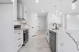 20302 Boggy Ford Rd, Lago Vista, TX 78645 - Photo 15