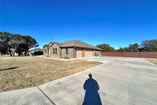 112 Savage Cir, Copperas Cove, TX 76522 - Photo 37