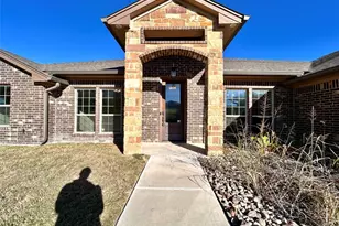 112 Savage Cir, Copperas Cove, TX 76522 - Photo 3