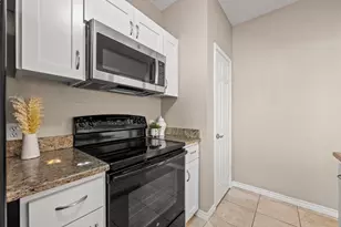 3001 Cedar St, Austin, TX 78705 - Photo 9