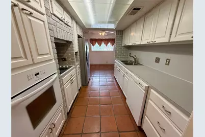 8402 Candelaria Drive, Austin, TX 78737 - Photo 19