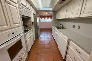 8402 Candelaria Dr, Austin, TX 78737 - Photo 19