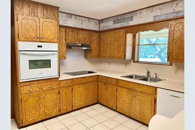 1093 County Road 205 Road, Giddings, TX 78942 - Photo 23