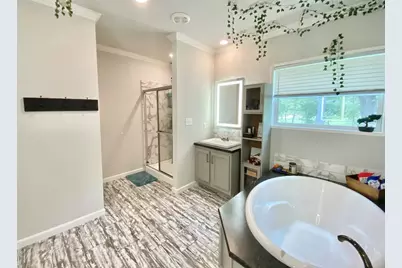 1093 County Road 205 Road, Giddings, TX 78942 - Photo 9