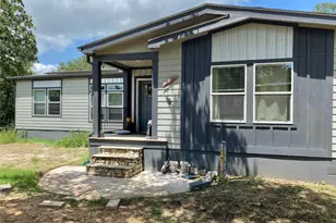 1093 County Road 205 Rd, Giddings, TX 78942 - Photo 3