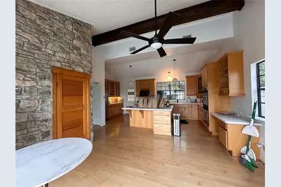 1302 Ridgecrest Drive, Austin, TX 78746 - Photo 9
