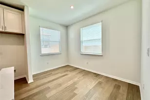 335 Young St, Buda, TX 78610 - Photo 5
