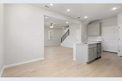 335 Young Street, Buda, TX 78610 - Photo 7