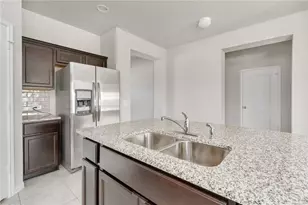 6709 Paseo San Lucas Ln, Austin, TX 78744 - Photo 11