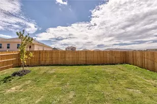 6709 Paseo San Lucas Ln, Austin, TX 78744 - Photo 31