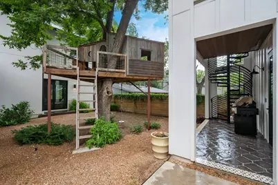2021 Ford Street, Austin, TX 78704 - Photo 31