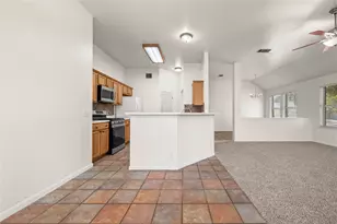 701 Sparkling Brook Ln, Leander, TX 78641 - Photo 13