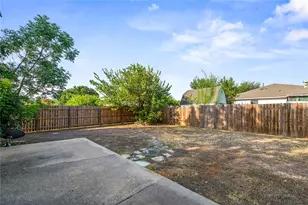701 Sparkling Brook Ln, Leander, TX 78641 - Photo 31
