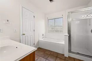 701 Sparkling Brook Ln, Leander, TX 78641 - Photo 25