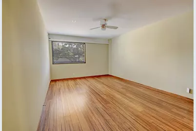 40 N Interstate 35 Expressway #2C2, Austin, TX 78701 - Photo 13