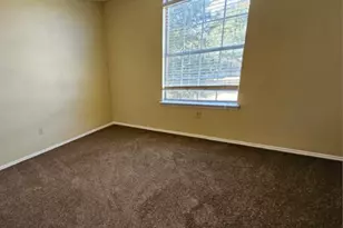 132 Stephen Ln, Georgetown, TX 78626 - Photo 9