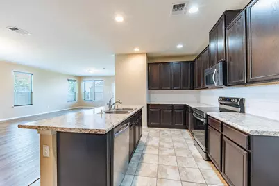 12416 Dwight Eisenhower Street, Manor, TX 78653 - Photo 9