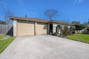 4822 Cypressdale Dr, Spring, TX 77388 - Photo 3