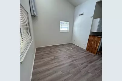 1106 W 22nd 1/2 Street #7, Austin, TX 78705 - Photo 3