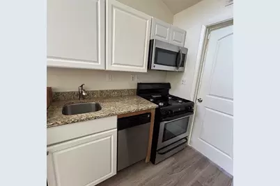 1106 W 22nd 1/2 Street #7, Austin, TX 78705 - Photo 5