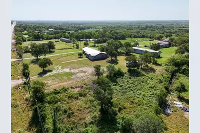 2813 Highway 21 W, Dale, TX 78616 - Photo 15