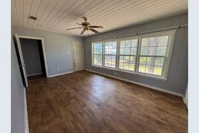 2813 Highway 21 W, Dale, TX 78616 - Photo 15