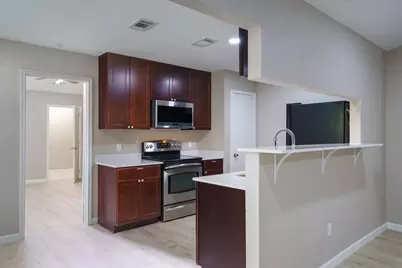 13300 Cowdray Park #B, Austin, TX 78729 - Photo 9