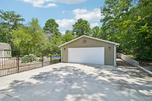 284 Moku Manu Dr, Bastrop, TX 78602 - Photo 3