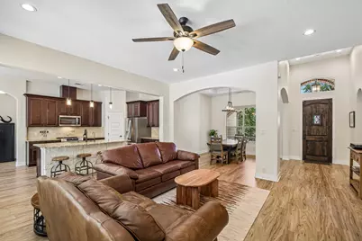 284 Moku Manu Drive, Bastrop, TX 78602 - Photo 9