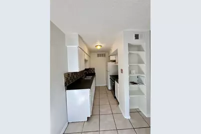 4322 Gillis Street #204, Austin, TX 78745 - Photo 3
