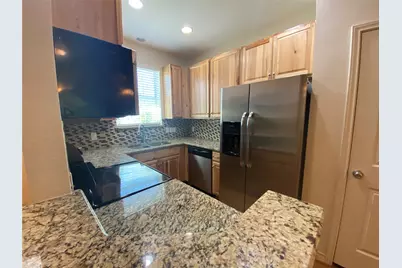 400 West Street #C, Hutto, TX 78634 - Photo 3