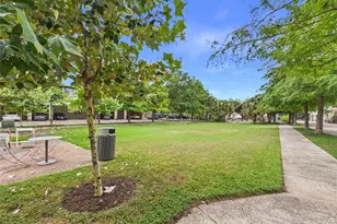 2401 E 6th St, Austin, TX 78702 - Photo 21