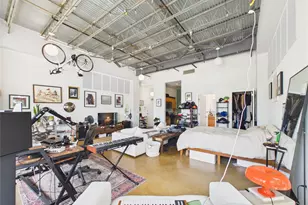 2401 E 6th St, Austin, TX 78702 - Photo 5