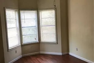 915 W 23rd Street W, Austin, TX 78705 - Photo 7