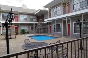915 W 23rd Street W, Austin, TX 78705 - Photo 1
