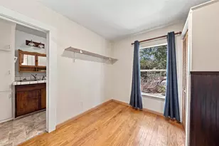 802 N Myrtle St, Georgetown, TX 78626 - Photo 15