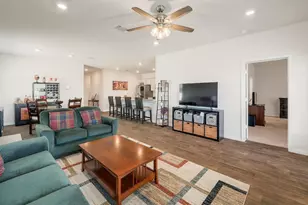 208 Abby Rd, Georgetown, TX 78626 - Photo 5