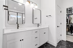 9115 Looksee Ln, Austin, TX 78744 - Photo 7