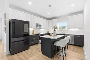 9115 Looksee Ln, Austin, TX 78744 - Photo 5