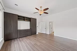 8820 Colberg Dr, Austin, TX 78749 - Photo 15