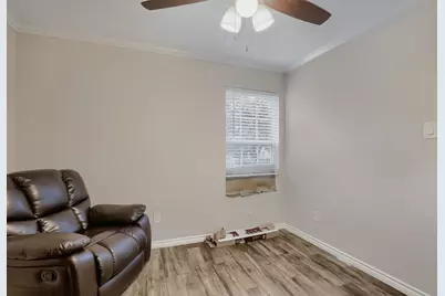 4801 Saguaro Road, Austin, TX 78744 - Photo 15