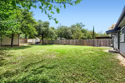 4801 Saguaro Road, Austin, TX 78744 - Photo 23